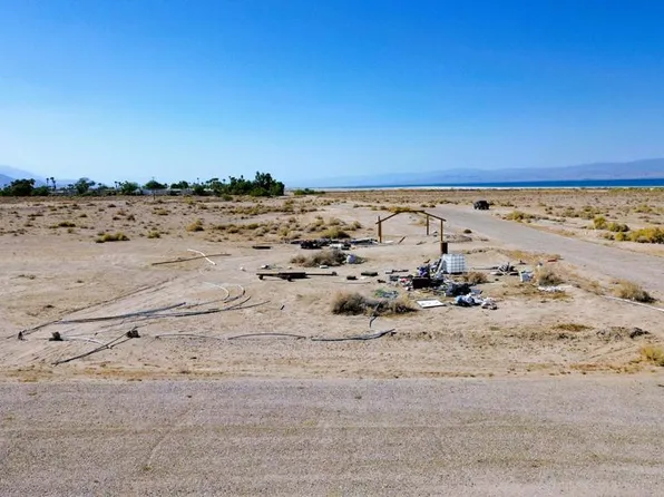 778 Kahoolawe Ave, Thermal, CA 92274