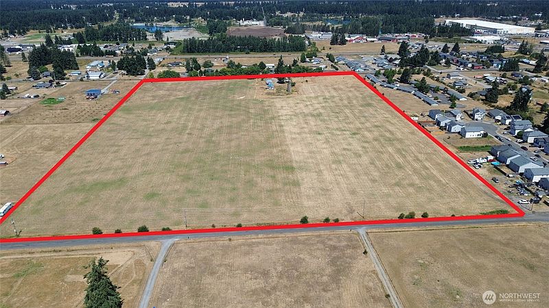 5th image of 6711 198th Avenue SW