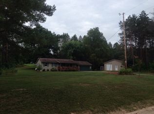 21391 Thirteen Mile Rd, Leroy, MI 49655