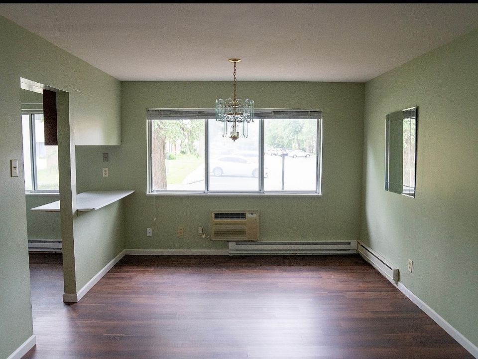 1st image of 7609 Hazelcrest Dr APT B