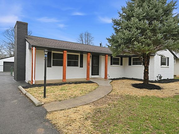 2nd image of 169 Flint Ridge Dr