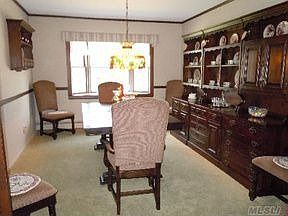 4th image of 66 Fernwood Ave