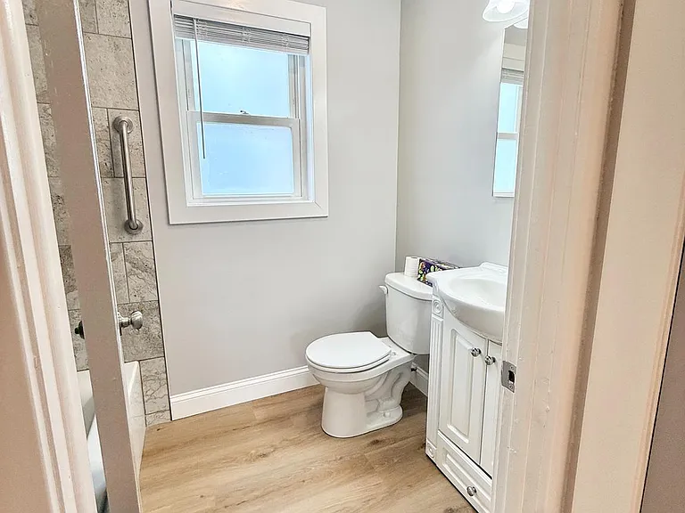 30 Ursinus Ave — Photo 16
