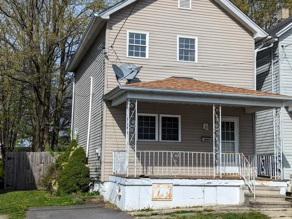 630 E Lackawanna Ave, Olyphant, PA 18447