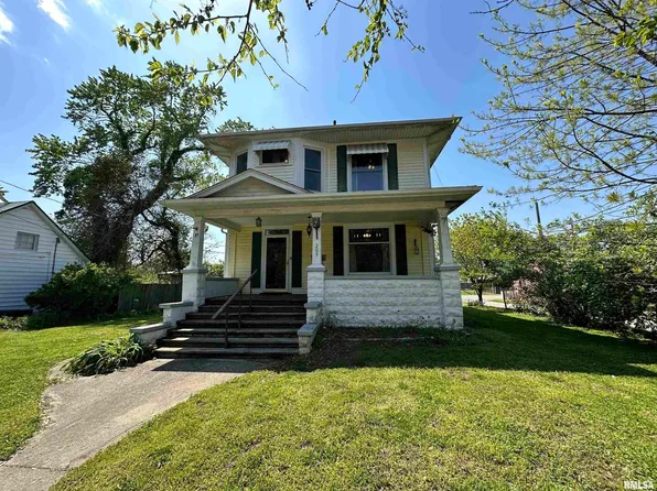 205 S 16th St, Murphysboro, IL 62966