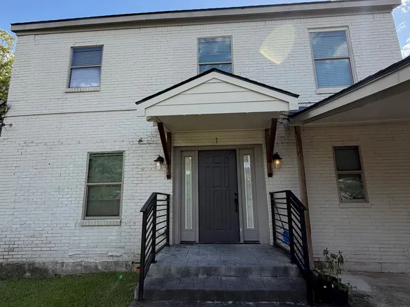 4630 Woodside St Unit 1, Houston, TX 77023