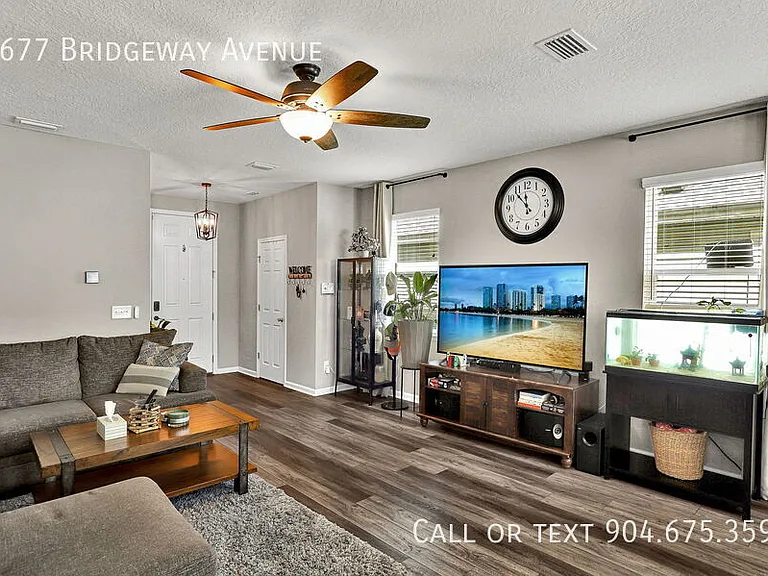 9677 Bridgeway Ave — Photo 5