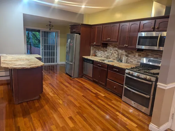 69 Virginia Avenue image 3 of 10