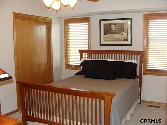 5th image of 20613 E Frances St