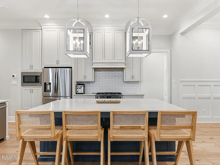 102 Harvest Creek Ln — Photo 12