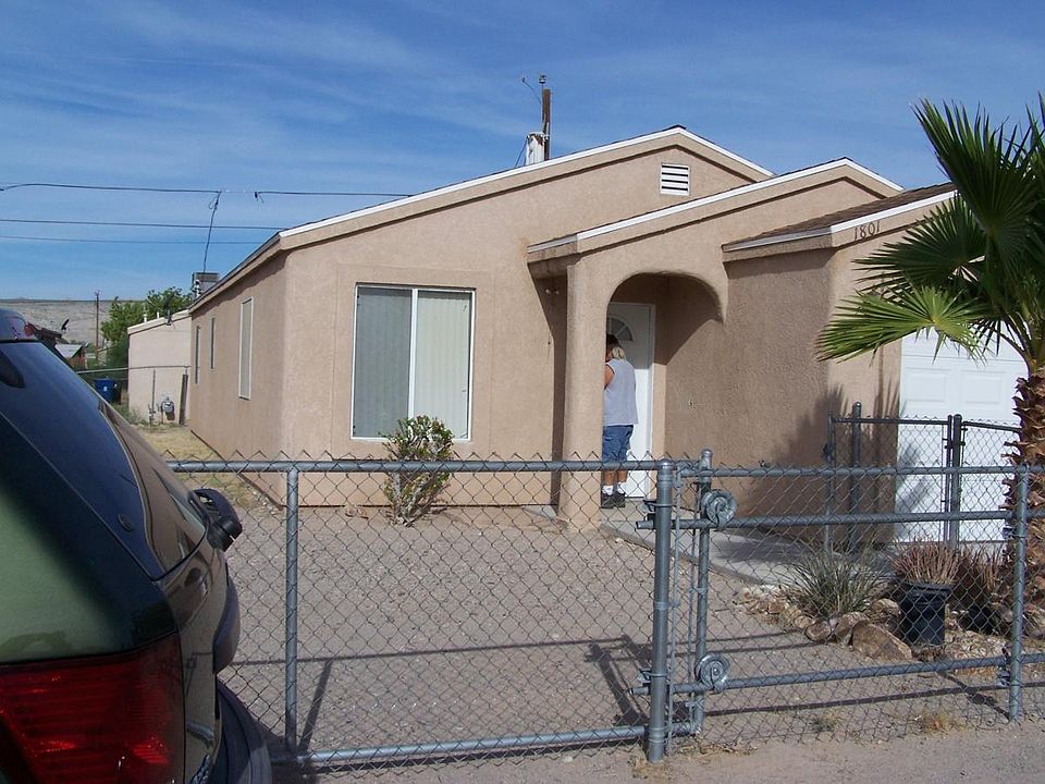 1st image of 1801 Hualapai Dr