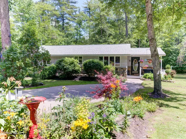 23-24 Lilly Lane, Averill Park, NY 12018