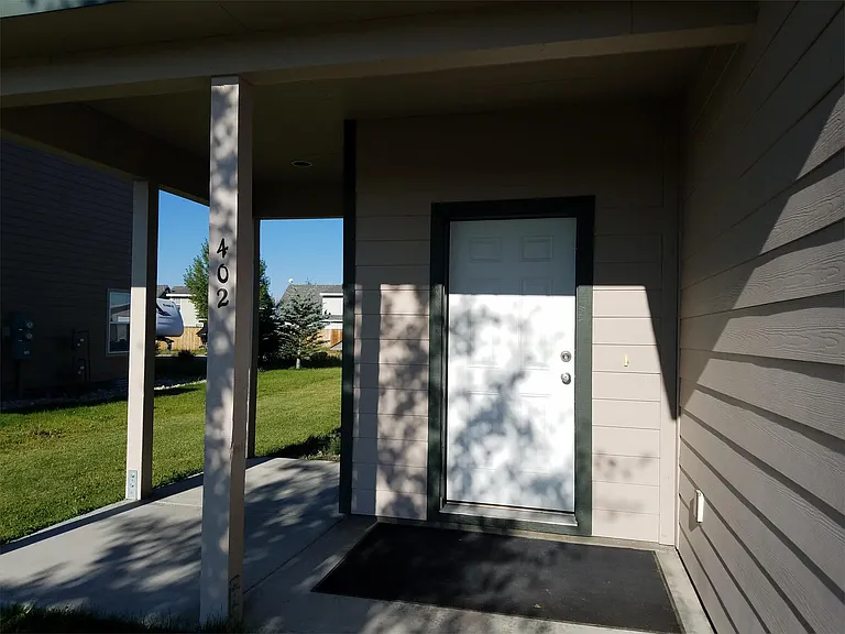 402 Par Ave — Photo 6