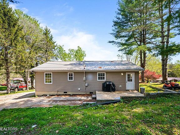 5th image of 257 Gamble Ln