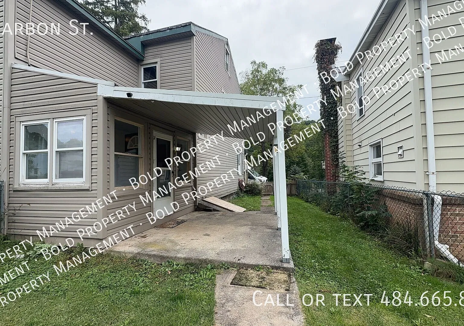 Pine Grove 2 bedroom — Photo 1