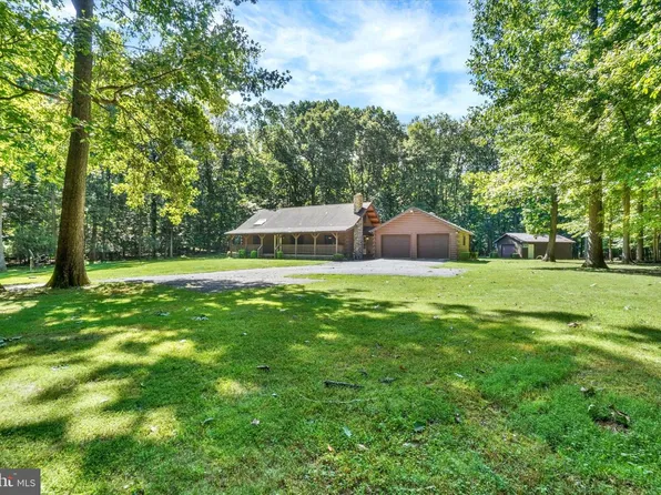 4468 Sunny Slope Rd, Glen Rock, PA 17327