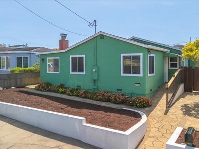 1284 Wanda Ave, Seaside, CA, 93955