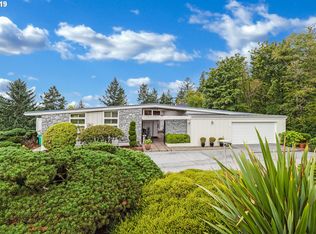 3141 SW 55th Dr, Portland, OR 97221