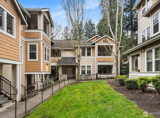 8535 Avondale Rd NE #A303, Redmond, WA 98052