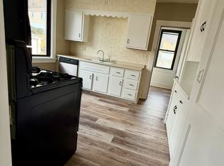 414 Lenox Ave Floor 2, Pittsburgh, PA 15221