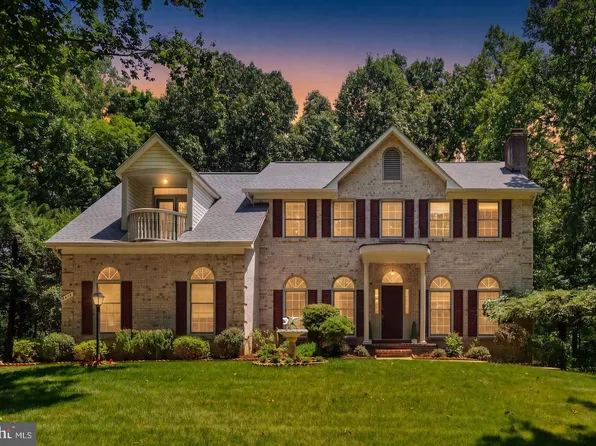 2415 Brighton Pl, Jeffersonton, VA 22724
