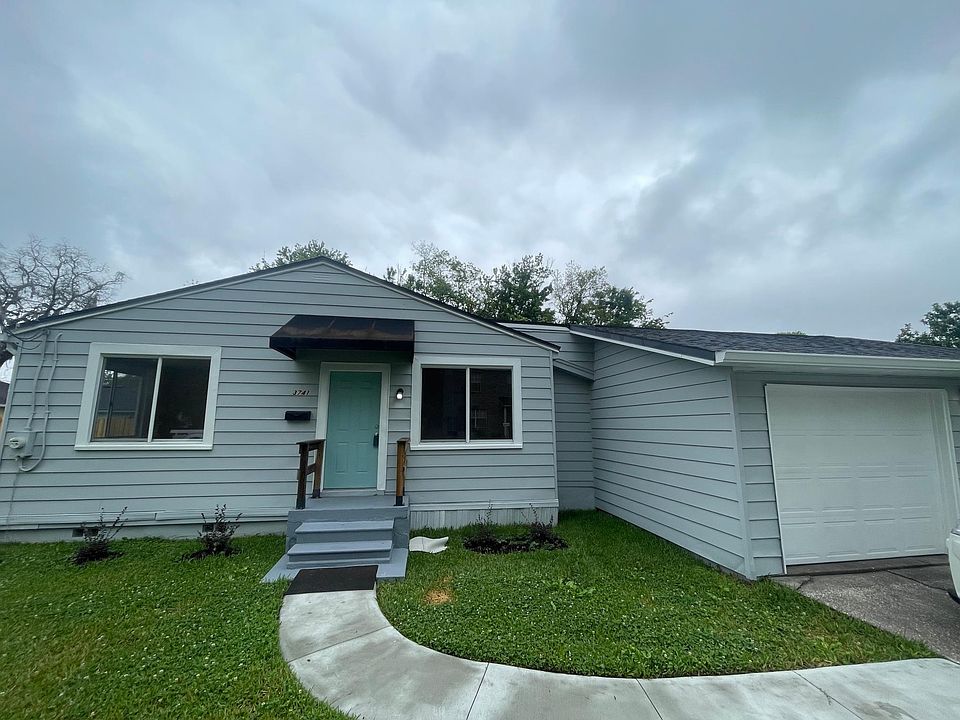 1st image of 3741 Warwick St