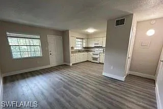 1 bed, 1.0 bath, 600 sqft, $1,400 — Photo 1