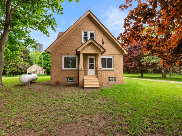 4438 County Road H, Port Washington, WI 53074