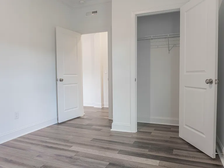 725 Hardin Hill Ln — Photo 37