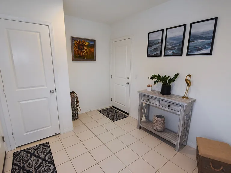 514 Lark Way — Photo 6