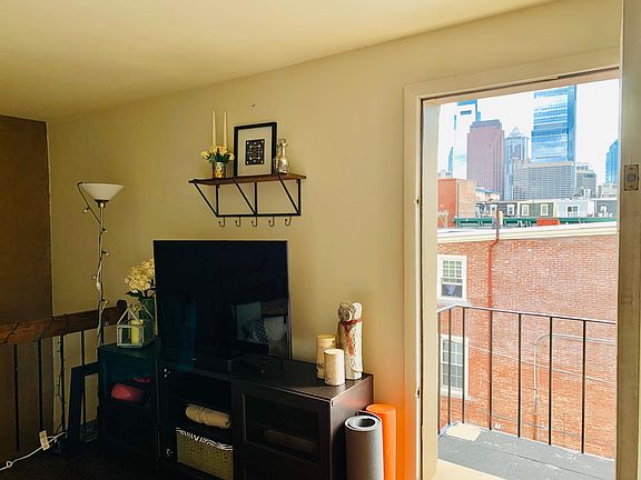 5th image of 573 N 20th St Floor 3