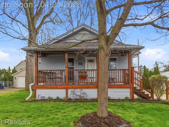 907 Batavia Ave, Royal Oak, MI 48067