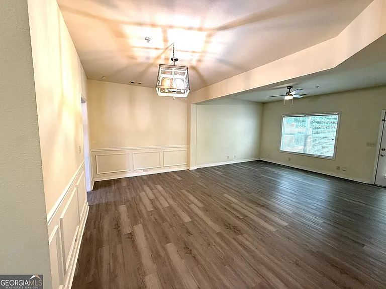207 Granite Way — Photo 8