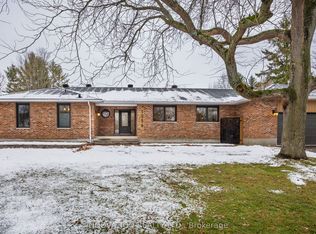 1056 Heenan Ter, Ottawa, ON K4M1J2