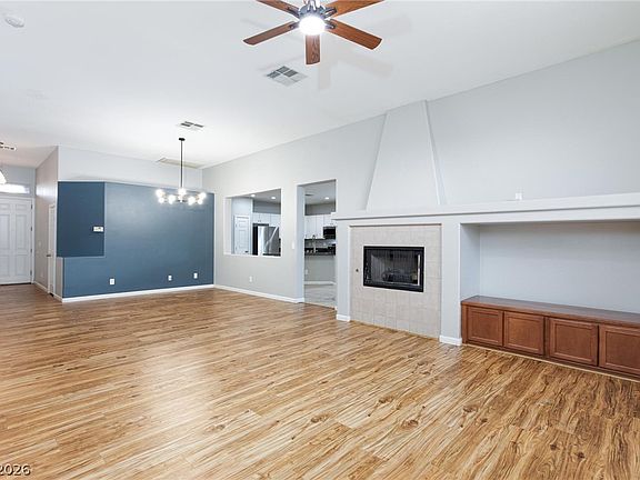 3rd image of 5426 Saint Bernard Ct