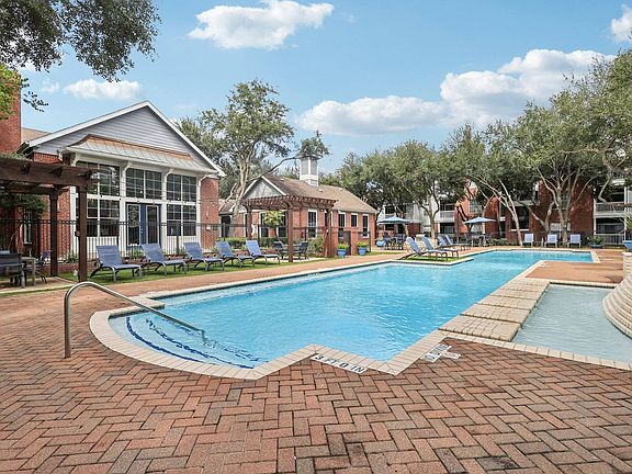2nd image of 7009 Almeda Rd #9-0924