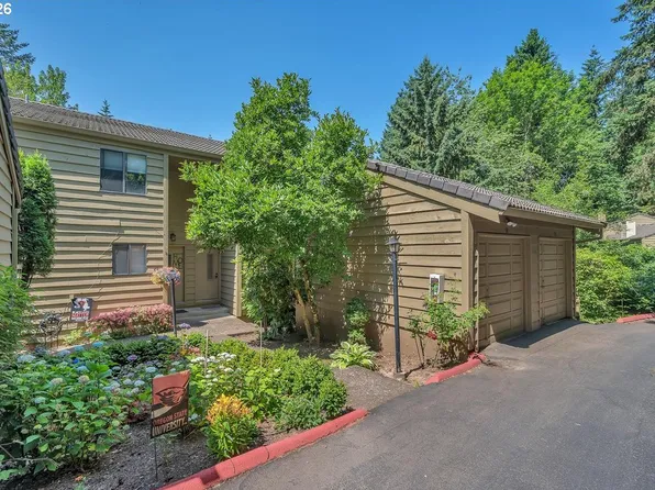 50 Cervantes Cir, Lake Oswego, OR 97035