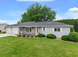 703 N Hokah St, Caledonia, MN 55921