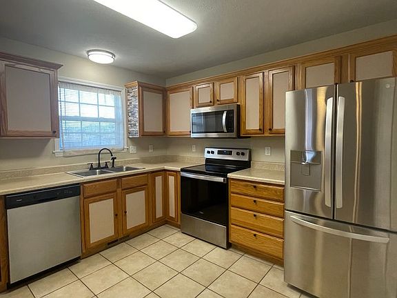 4th image of 4442 W Normal St