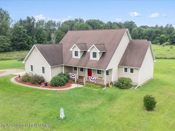 17839 27 Mile Rd, Albion, MI 49224
