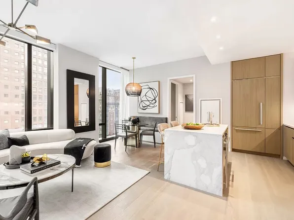 277 5th Avenue image 1 of 8