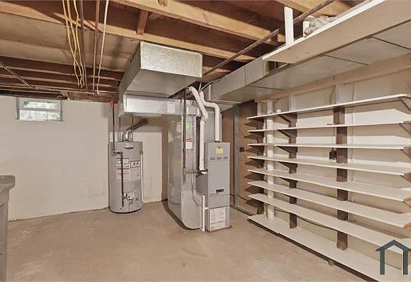 4th image of 222 Gatewood Ave