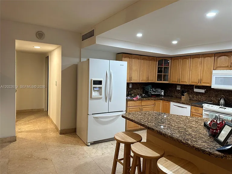 2100 Sans Souci Blvd #B811 — Photo 4
