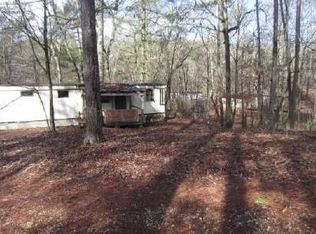 126 Hummingbird Ln, Ellijay, GA 30540