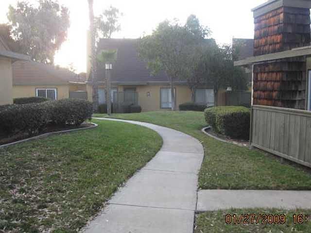 1st image of 10562 Caminito Flores