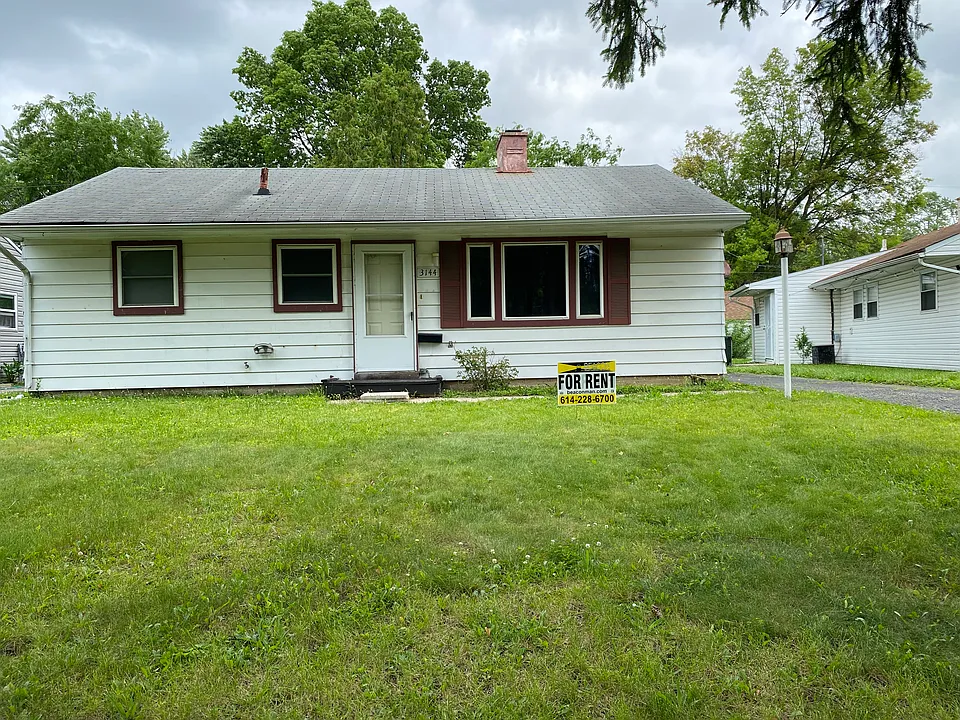 3144 Astor Ave