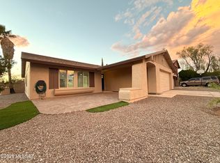 7640 S Camino Escarpado, Tucson, AZ 85746