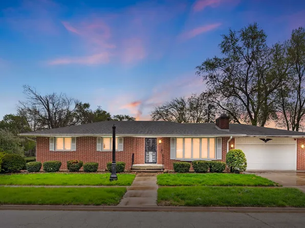 603 S Wall St, Kankakee, IL 60901