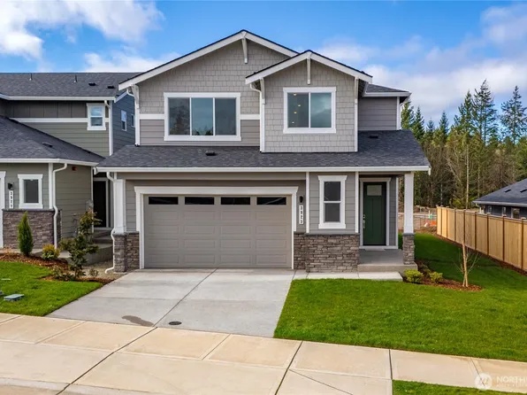 3923 McCormick Village Drive, Bremerton, WA 98312