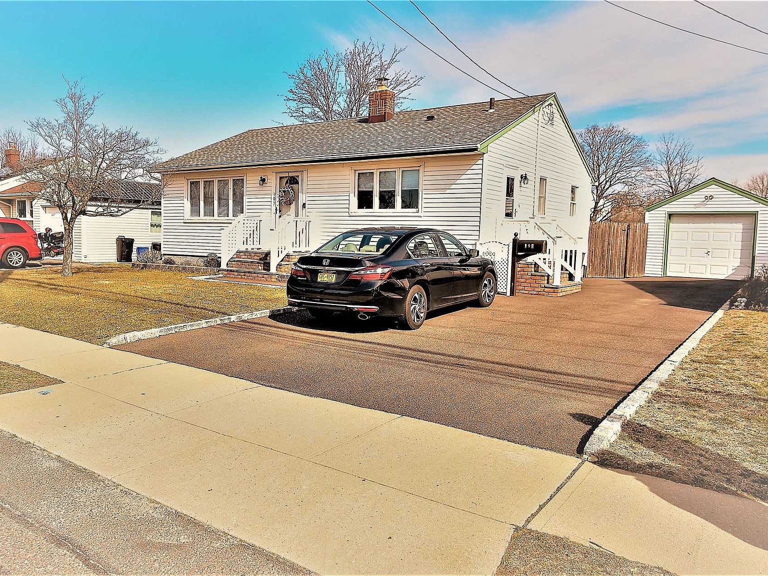 197 Arnold Ave, West Babylon, NY 11704 Zillow